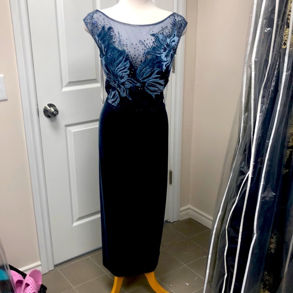 Dresses & Skirts - Elegant Navy Beaded Evening Gown